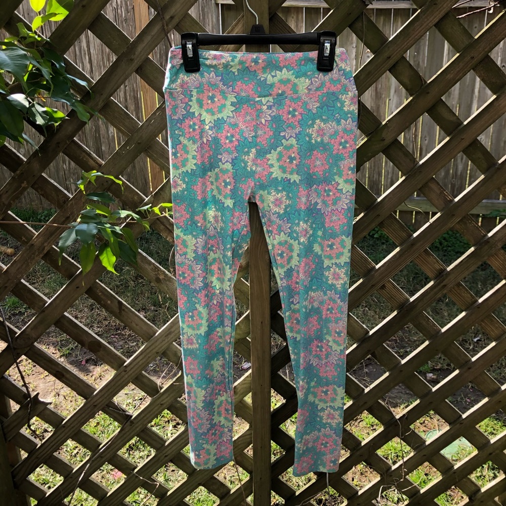 Patterned leggings
